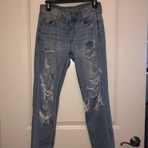 American Eagle distressed boyfriend jeans
